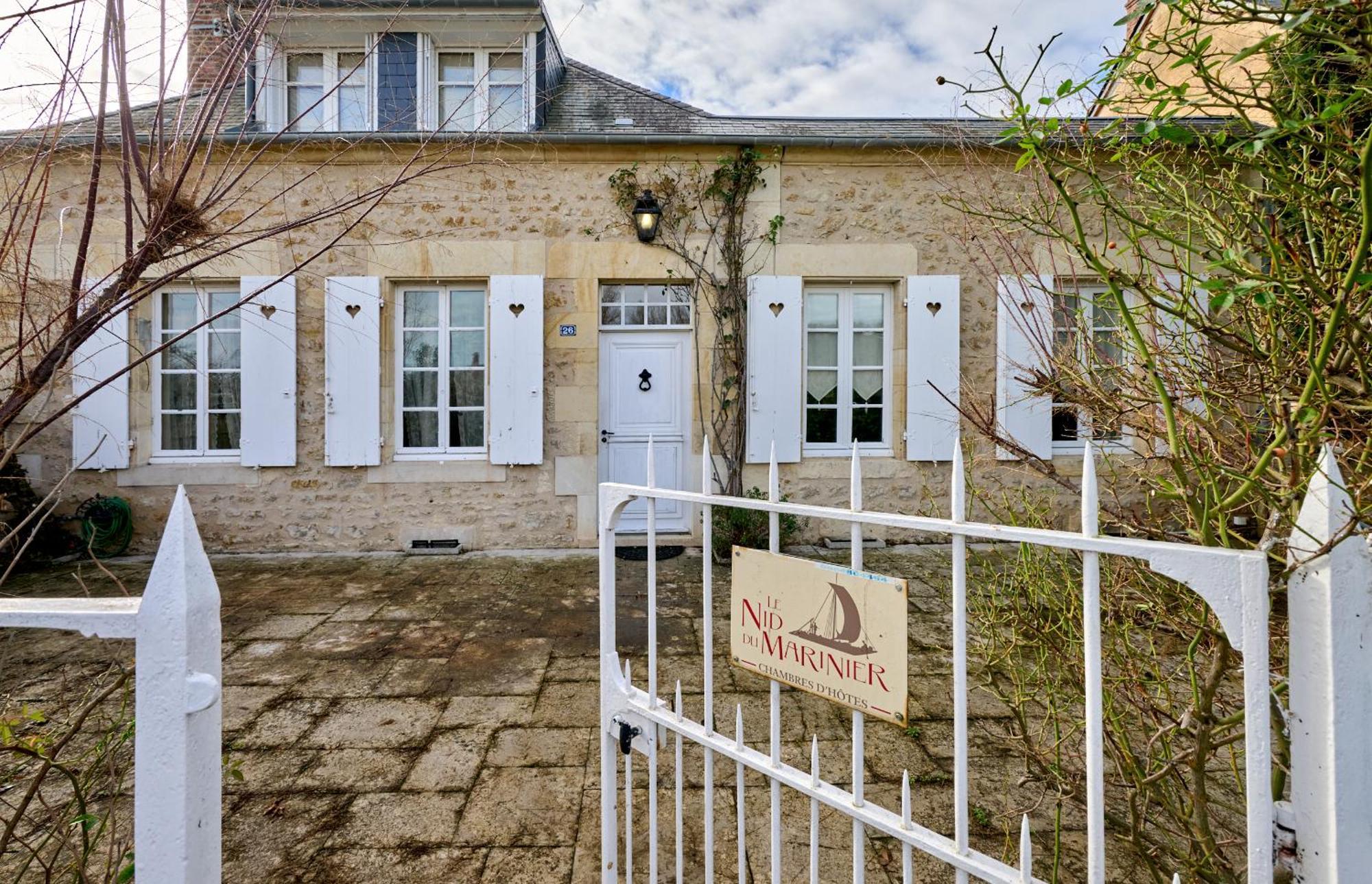 Le Nid Du Marinier Apartment Cuffy Luaran gambar